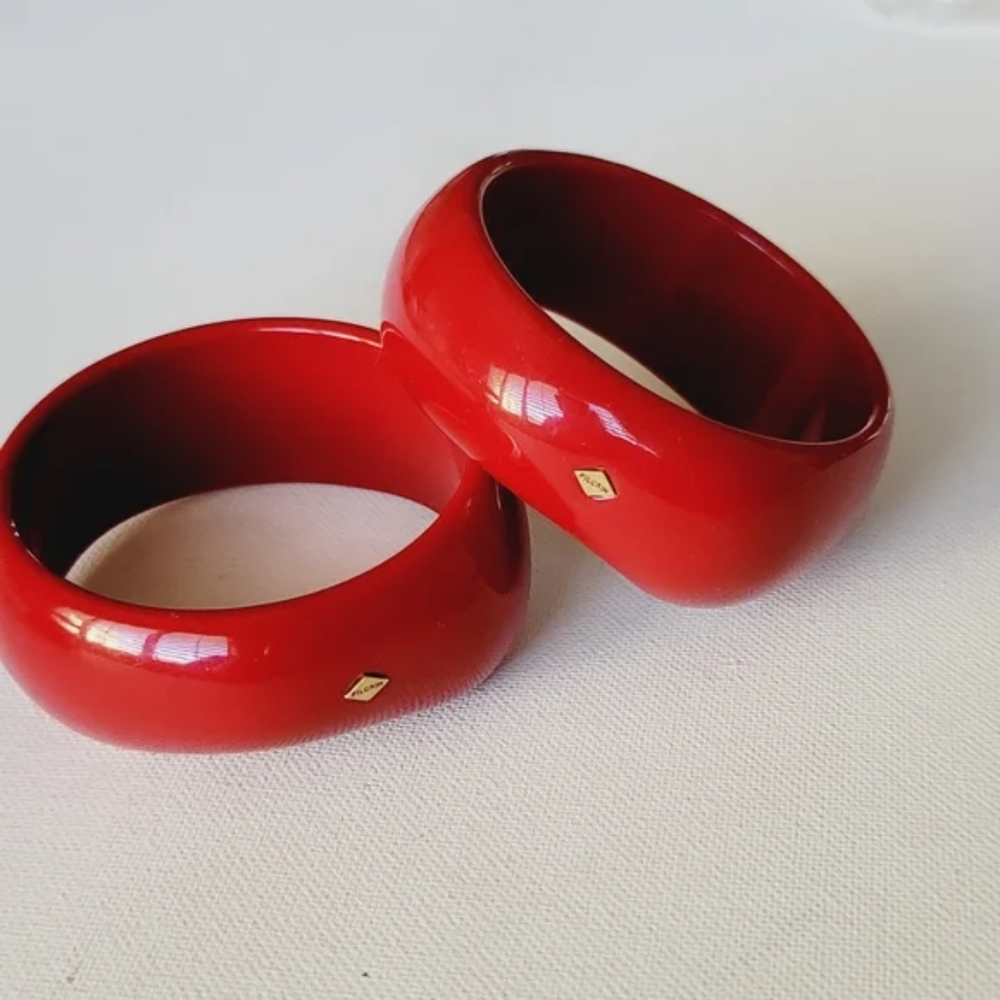 PILGRIM Danish Design Wavy, Lucite, Elegant, Classy, Timeless, Vintage B… - Picture 6 of 8